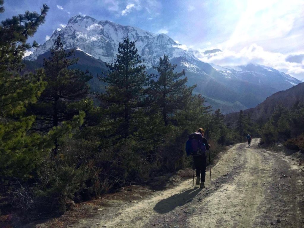 annapurna circuit trek nepal best season