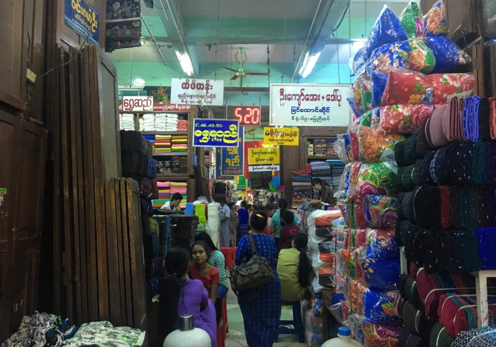 Things to do in Mandalay Myanmar, Zegyo Market