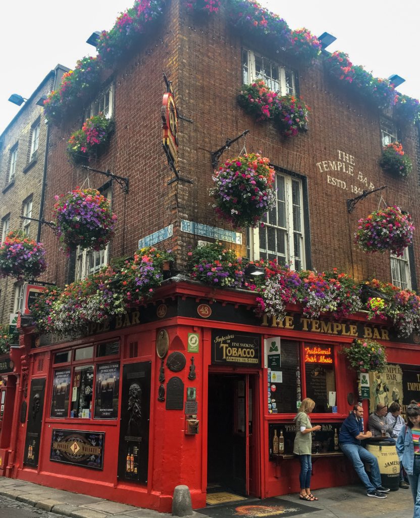 Three Days in Ireland Itinerary. Things to do in Dublin, Galway, and tour to the Cliffs of Moher