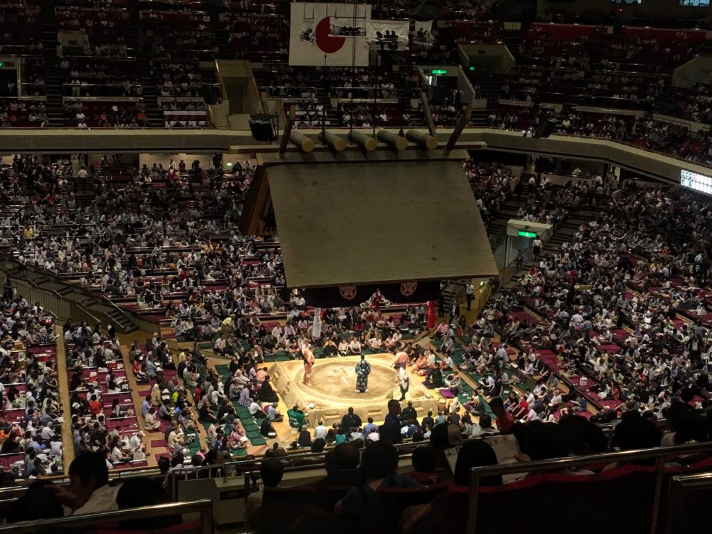 How to see the grand sumo tournament in Tokyo, Japan. Watch sumo wrestling at the Ryogoku Kokugikan. How to buy tickets for sumo wrestling matches in Tokyo