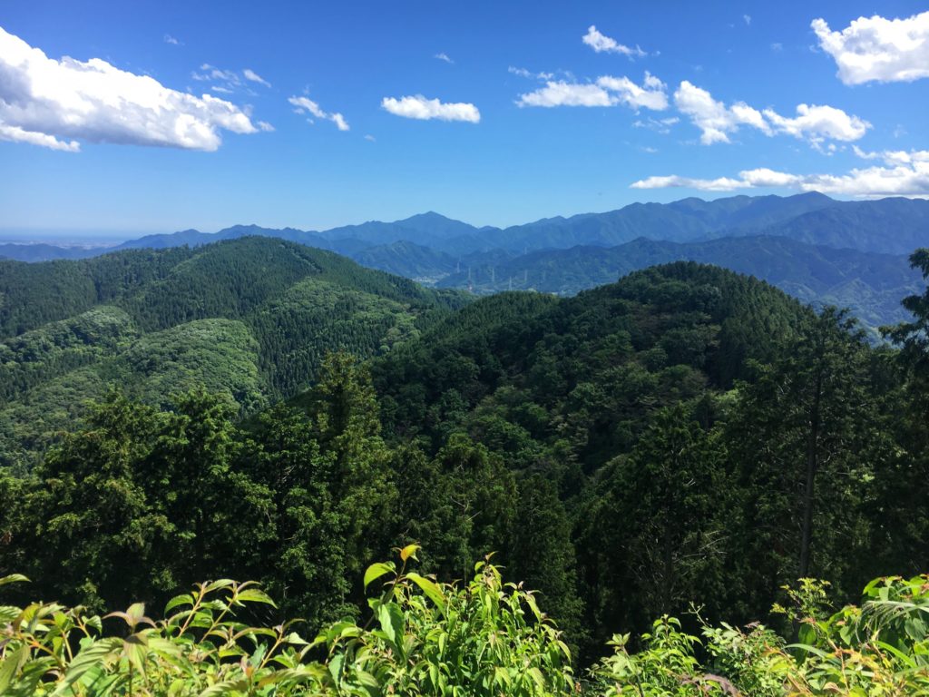 Hiking Mt. Jinba to Mt. Takao, how to get to Mt. Jinba start of the trek from Mt. Jinba to to Takao-san