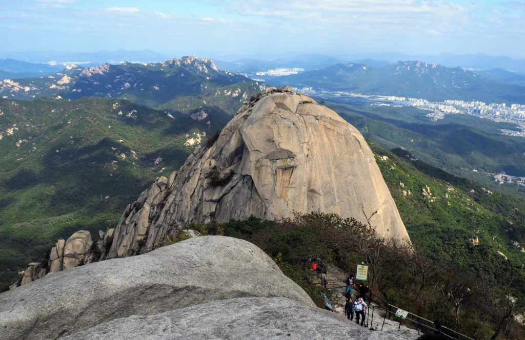 Baegundae Summit hike in Bukhansan National Park, from Seoul, South Korea. How to get there, what to expect hiking