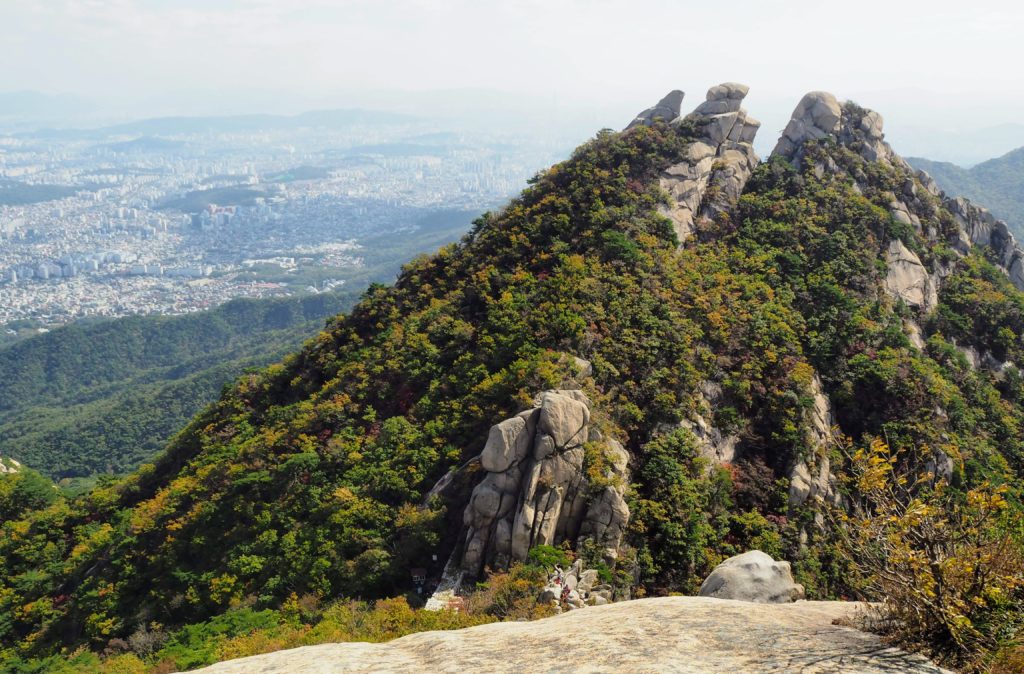 Baegundae Summit hike in Bukhansan National Park, from Seoul, South Korea. How to get there, what to expect hiking