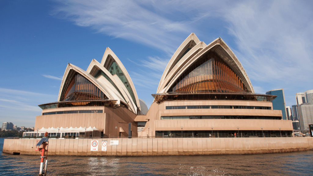 Tour the opera house, sydney bucket list