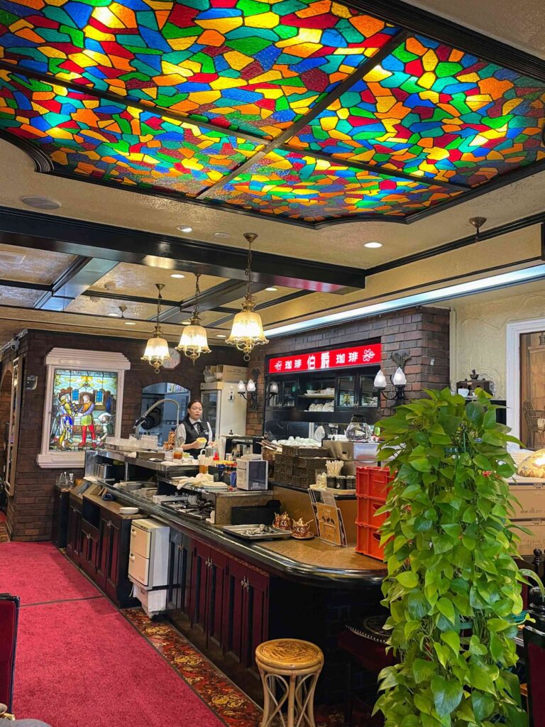 Top things to do in Tokyo, best things to do in Tokyo, unmissable things to do in Tokyo, Tokyo bucket list, kissaten coffee shop and purin in Tokyo, retro Tokyo