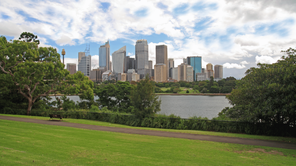 Picnic at the royal botanic gardens sydney, top things to do in Sydney, Sydney bucket list