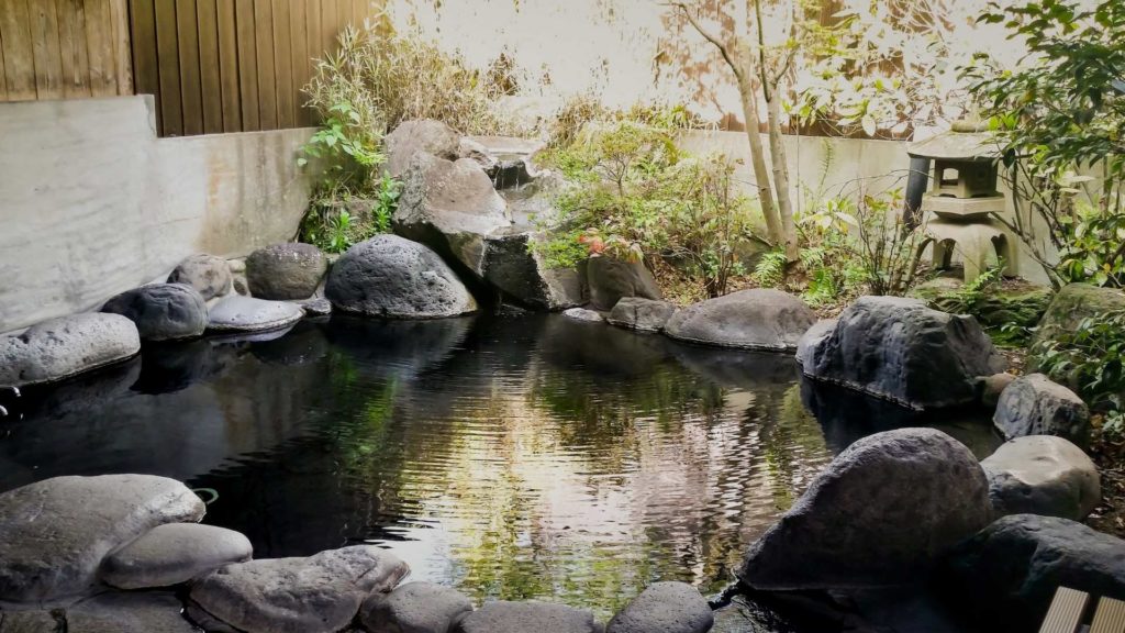 Hakone ryokan with private onsen, onsen in Hakone, best hakone ryokan with onsen