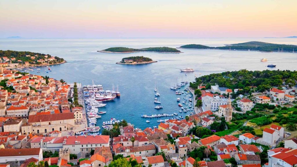 Hvar Croatia, Croatia island hopping itinerary, two weeks island hopping Croatia, Croatian islands, Croatia island hopping