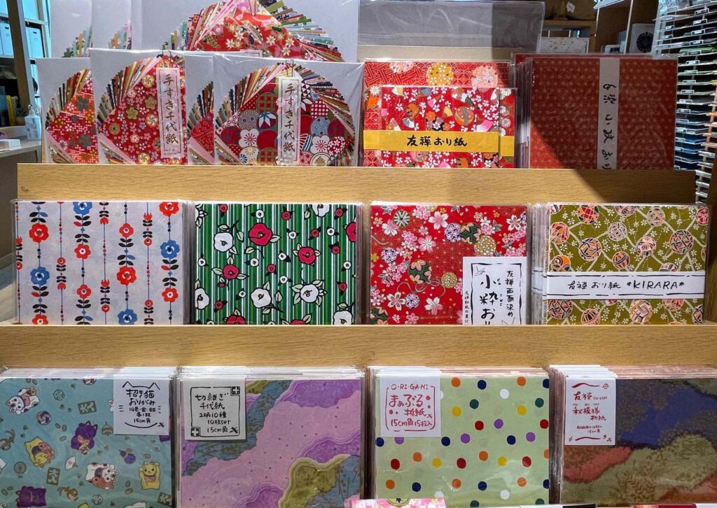 Best souvenirs from Japan, top souvenirs from Japan, good souvenirs from Japan, popular souvenirs from Japan, things you can only buy in Japan, souvenirs you can only buy in Japan, where to buy souvenirs from Japan, souvenirs Japan, souvenirs Tokyo