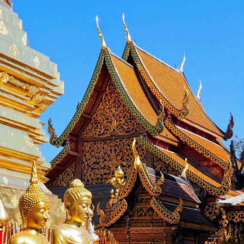 Thailand travel tips, Thailand things to know for first-time visitors, Thailand tips for beginners, Travel tips for Thailand, temple Thai king